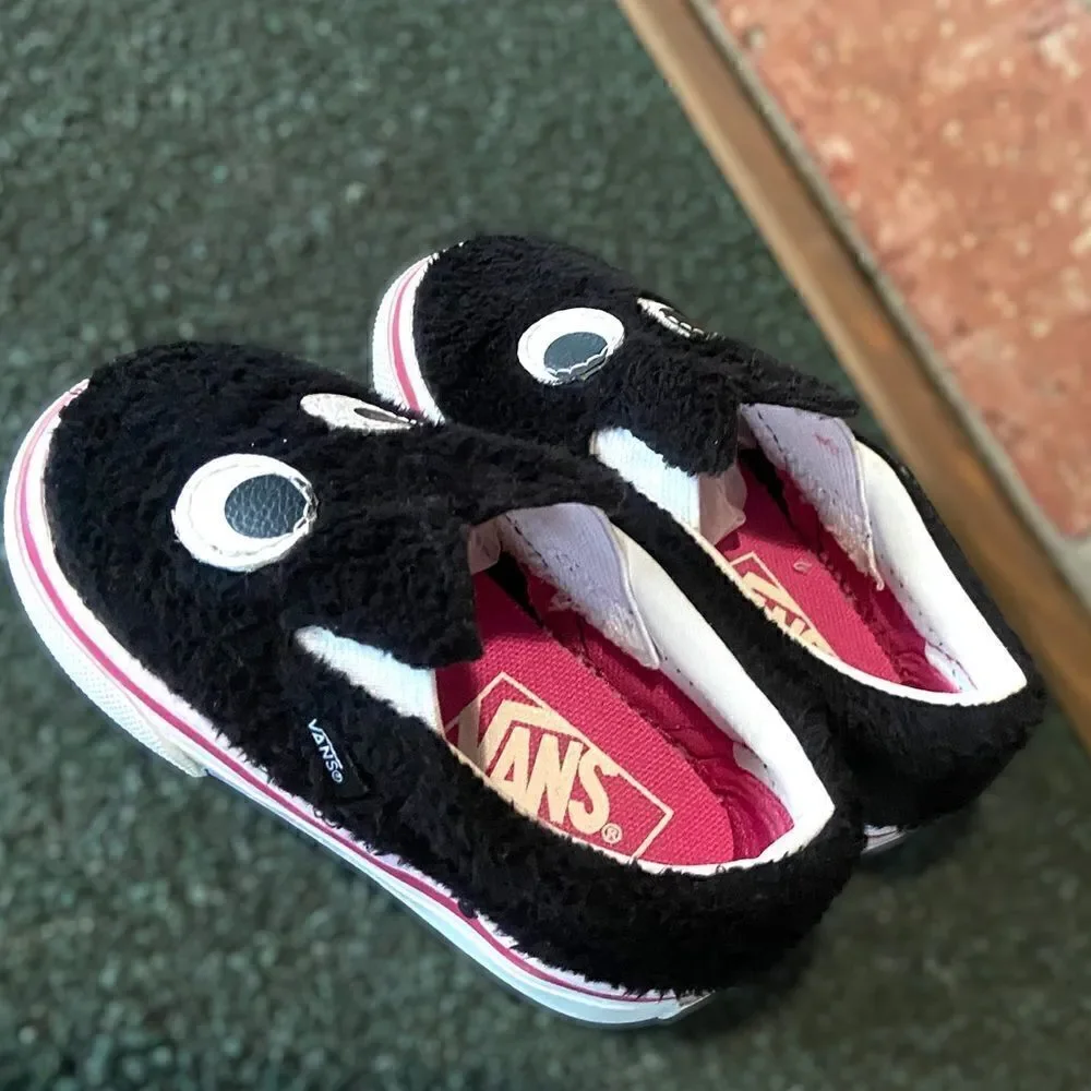 VANS Slip On Infant Baby Toddler Friend Party Furry Black Shoes size 5